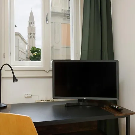 La Casa Di Pasolini, In Centro Con Posto Auto