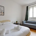 Pasolini E La Dei Ragazzi Di Apartamento Trieste