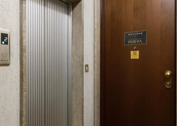 Апартаменти La Casa Di Pasolini, In Centro Con Posto Auto Трієст