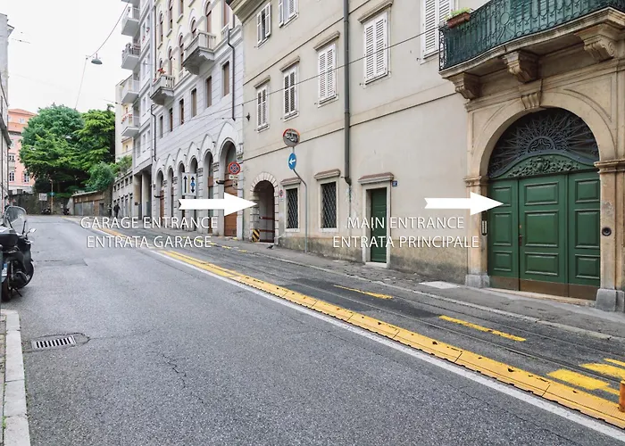 La Casa Di Pasolini, In Centro Con Posto Auto Трієст