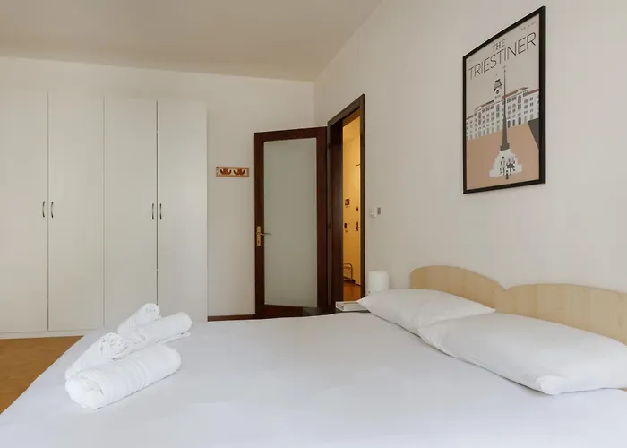 La Casa Di Pasolini, In Centro Con Posto Auto * Трієст